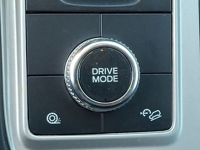 Certified Used 2023 Green Metallic Ford XLT image 25