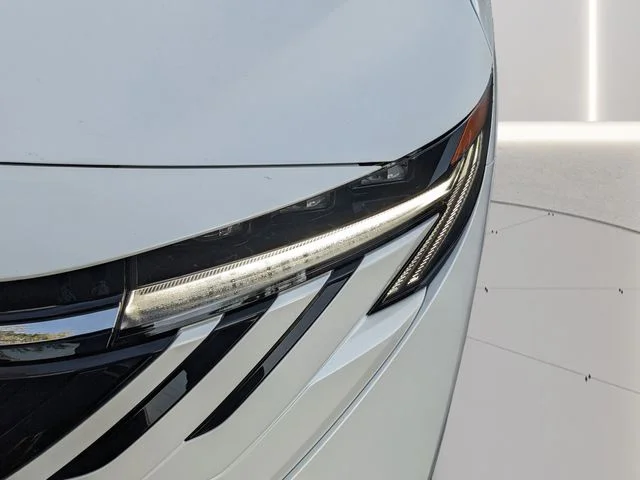 New 2026 Aspen White TriCoat Nissan SL image 6