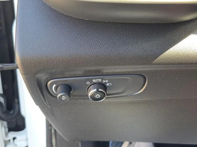 Used 2023 White Buick Essence image 25