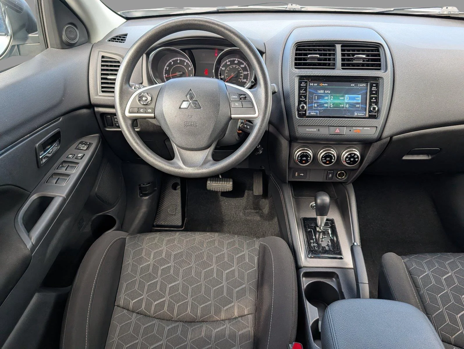 Used 2025 Alloy Silver Metallic Mitsubishi ES image 27