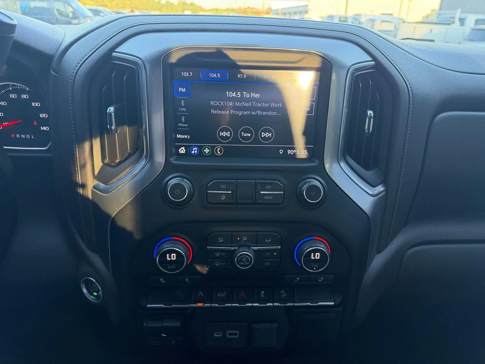 Used 2020 Summit White Chevrolet LT image 11