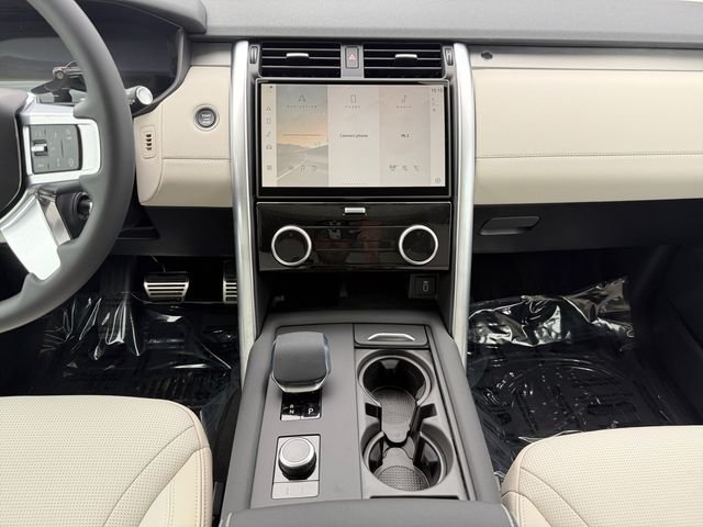 New 2026 Fuji White Land Rover Gemini Edition image 15