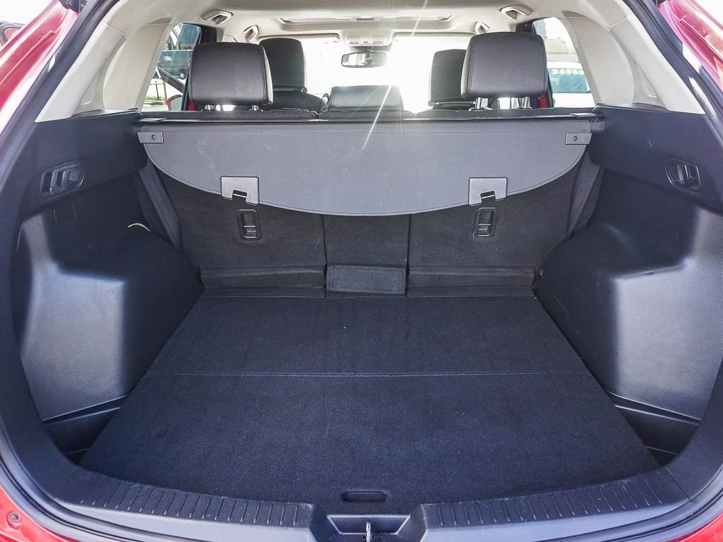 Used 2016 Red Mazda Grand Touring image 24
