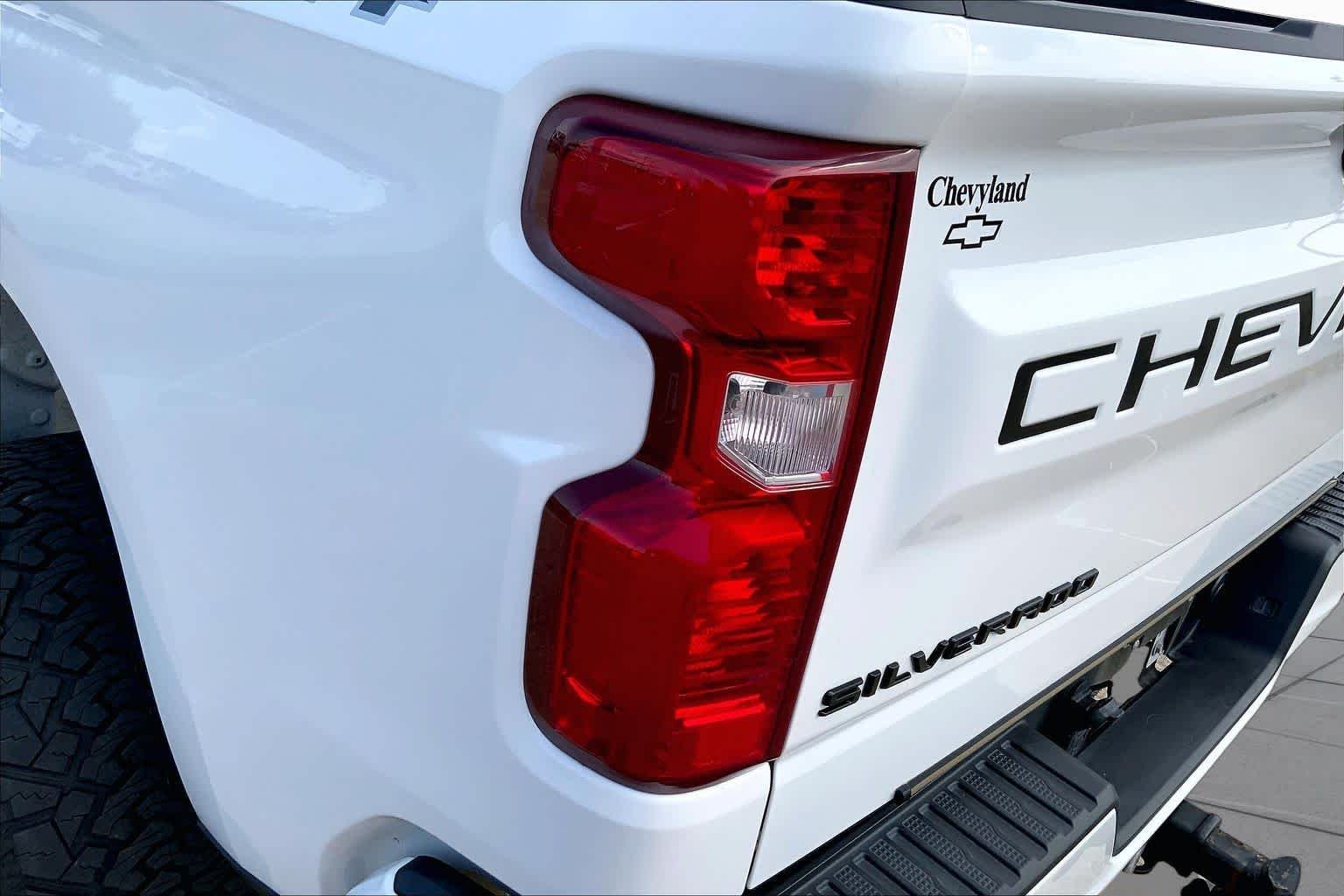 Certified Used 2025 Summit White Chevrolet Custom image 28