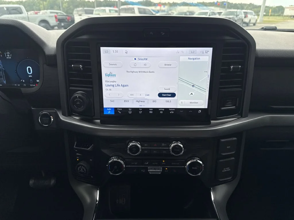 New 2026 Carbonized Gray Metallic Ford XLT image 19