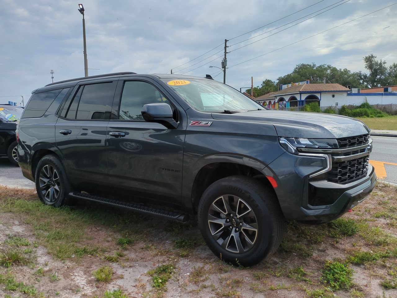 Used 2021 Shadow Gray Metallic Chevrolet Z71 image 2