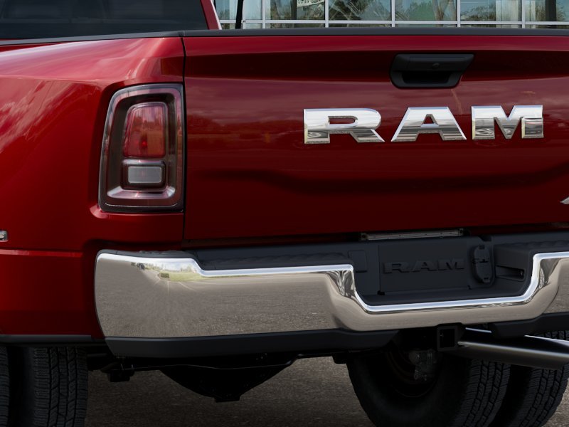 New 2026 Molten Red Pearlcoat RAM Tradesman image 39