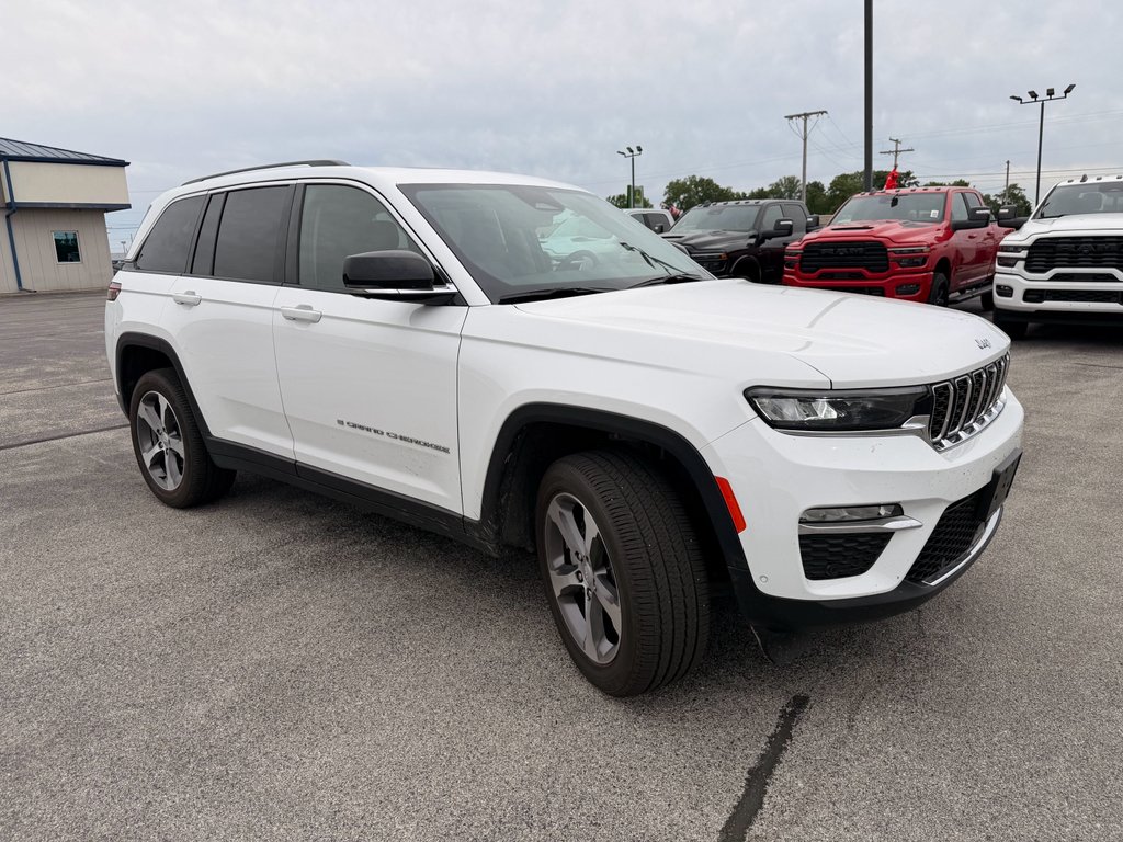 Used 2023 Bright White Clearcoat Jeep Limited image 2