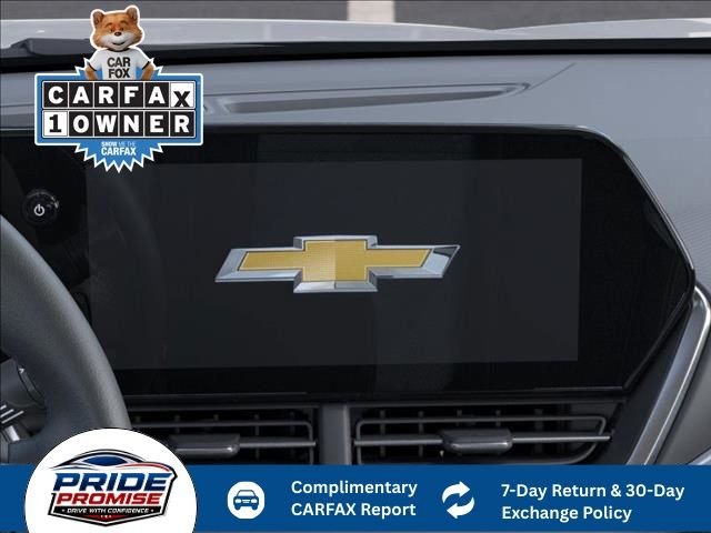 Used 2025 White Chevrolet LT image 22
