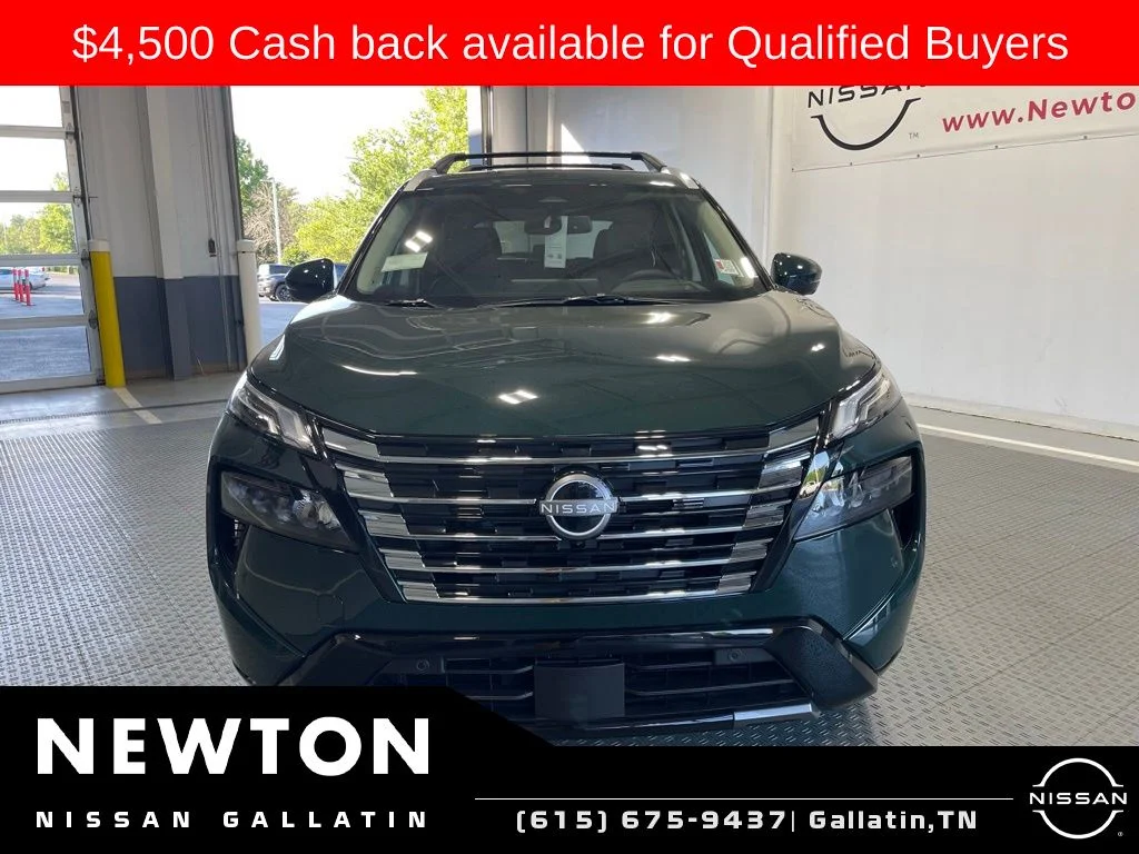 New 2026 Obsidian Green Pearl Nissan Platinum image 3