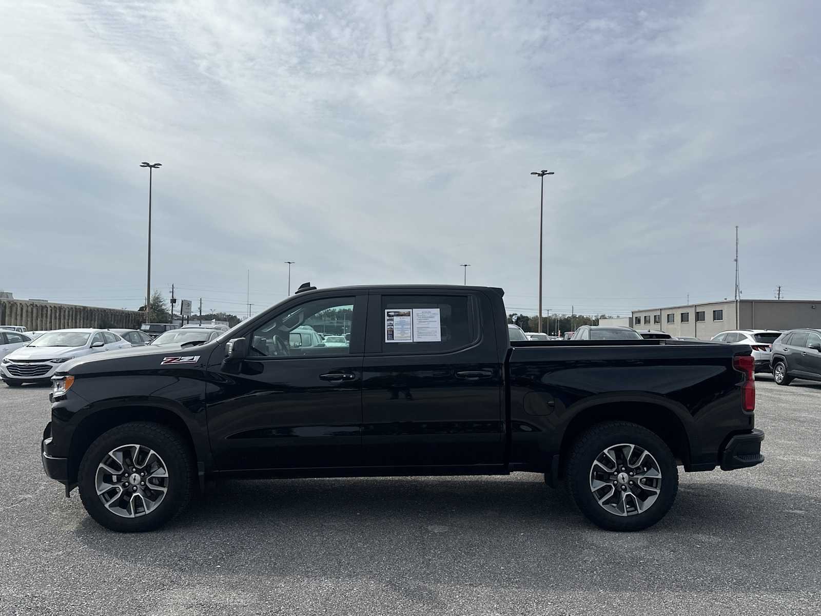 2025 Chevrolet Silverado 1500 RST - Photo 13