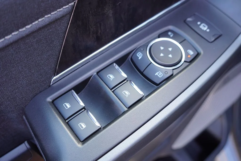 Used 2025 Gray Ford Lariat image 24