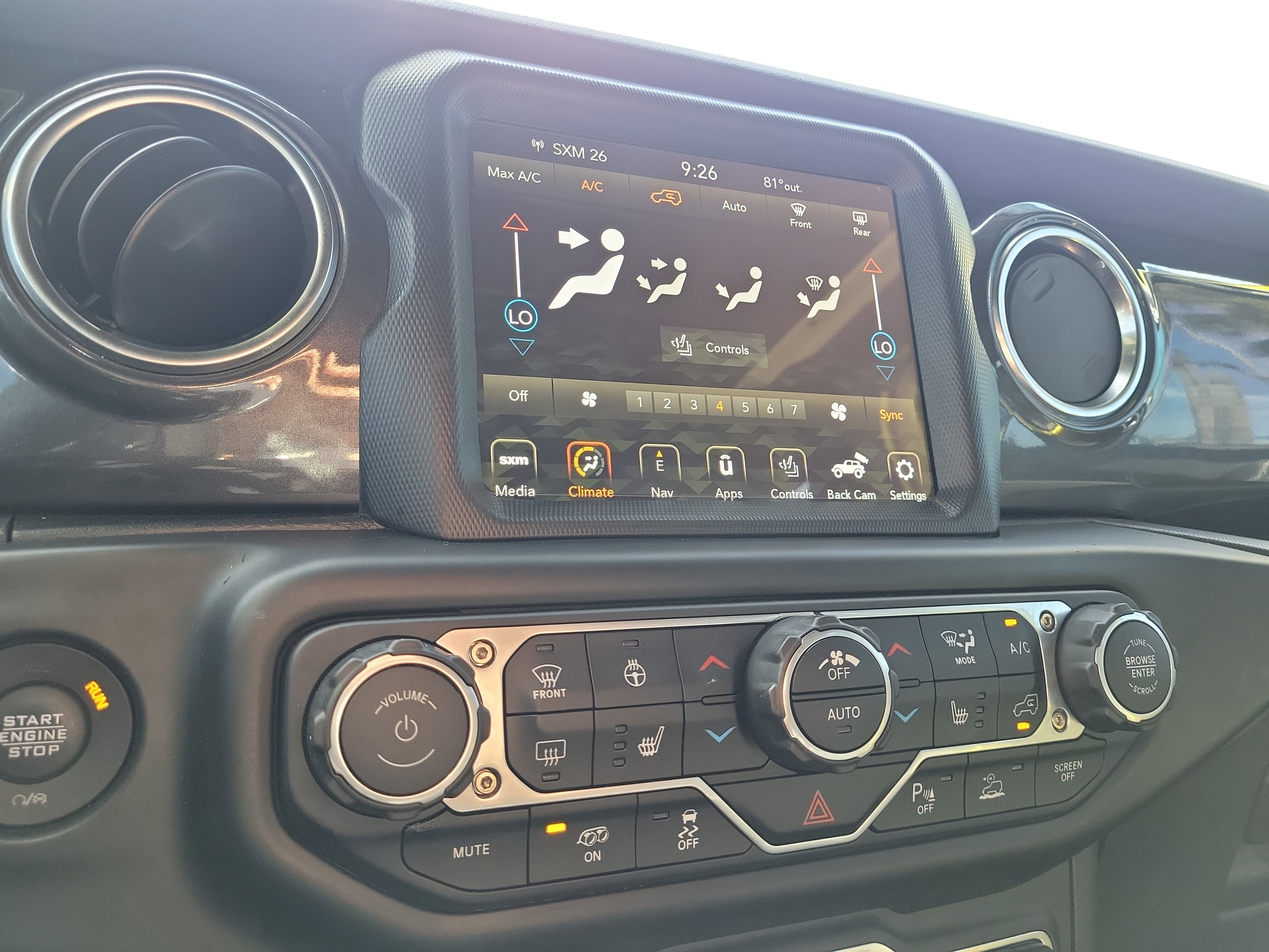 Used 2023 High Velocity Clearcoat Jeep Rubicon 392 image 27