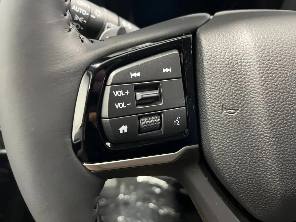 2026 Honda Odyssey Touring - Photo 17