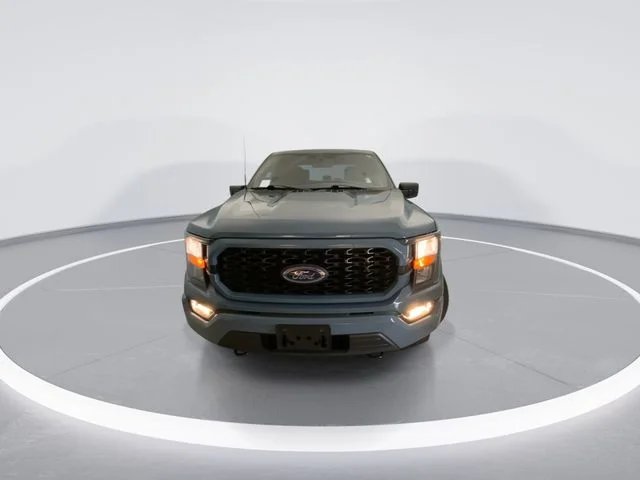 Used 2023 Blue Ford XL image 3
