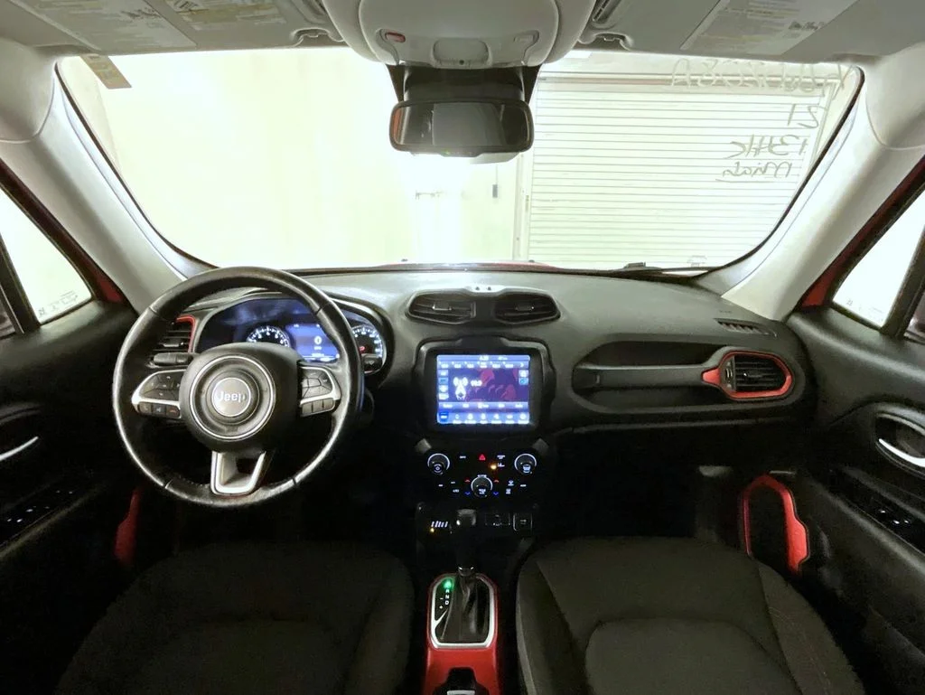 Used 2021 Orange Jeep Trailhawk image 13