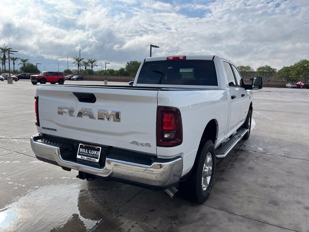 Used 2026 White Ram Big Horn image 7