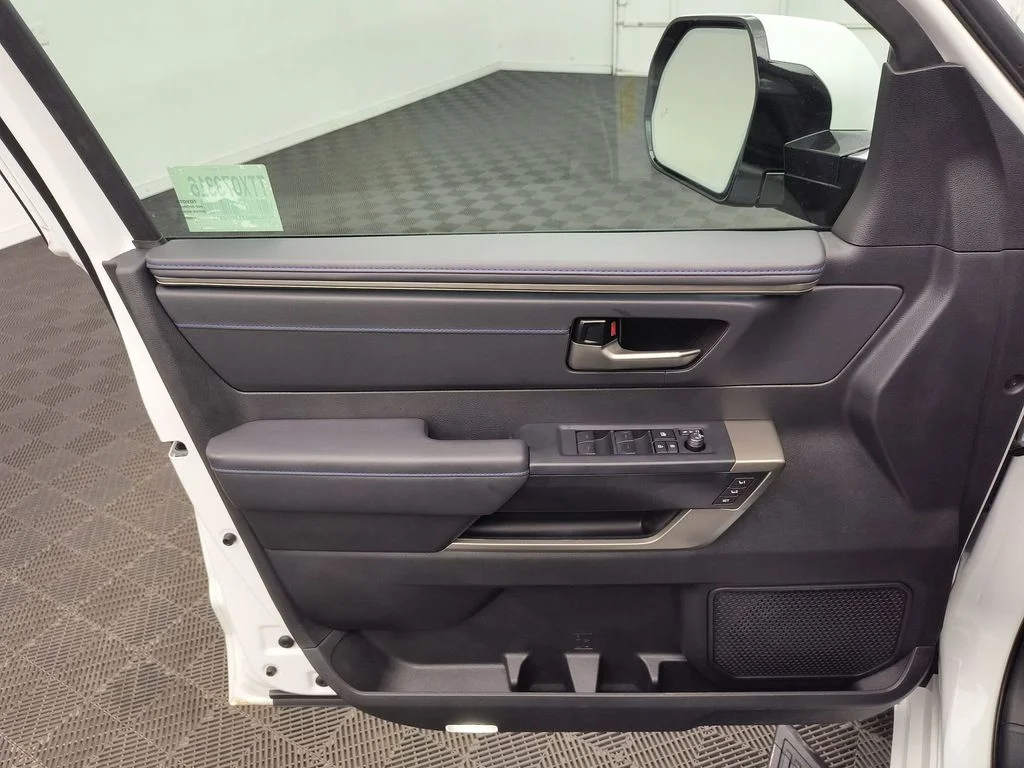 Used 2026 Wind Chill Pearl Toyota Platinum image 20