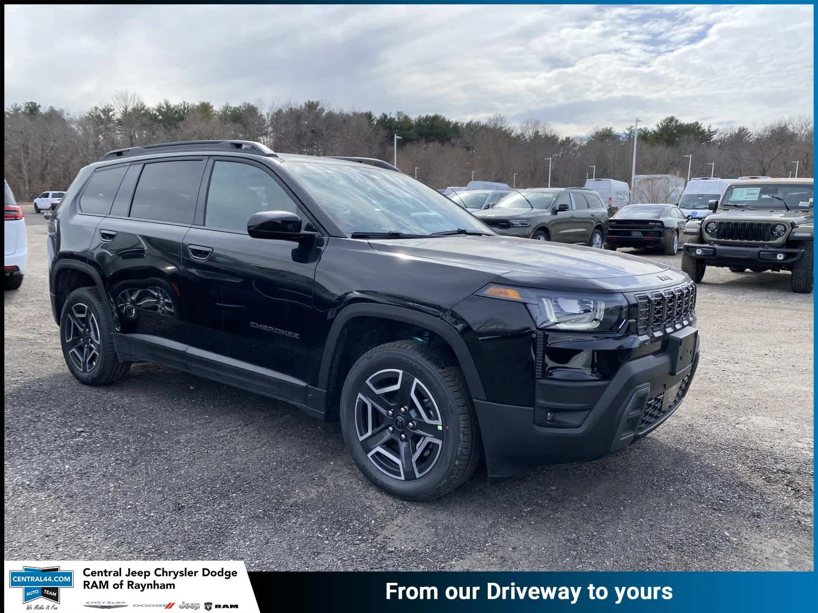 2026 Jeep Cherokee Laredo