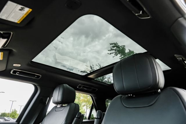 2025 Land Rover Range Rover Sport 5