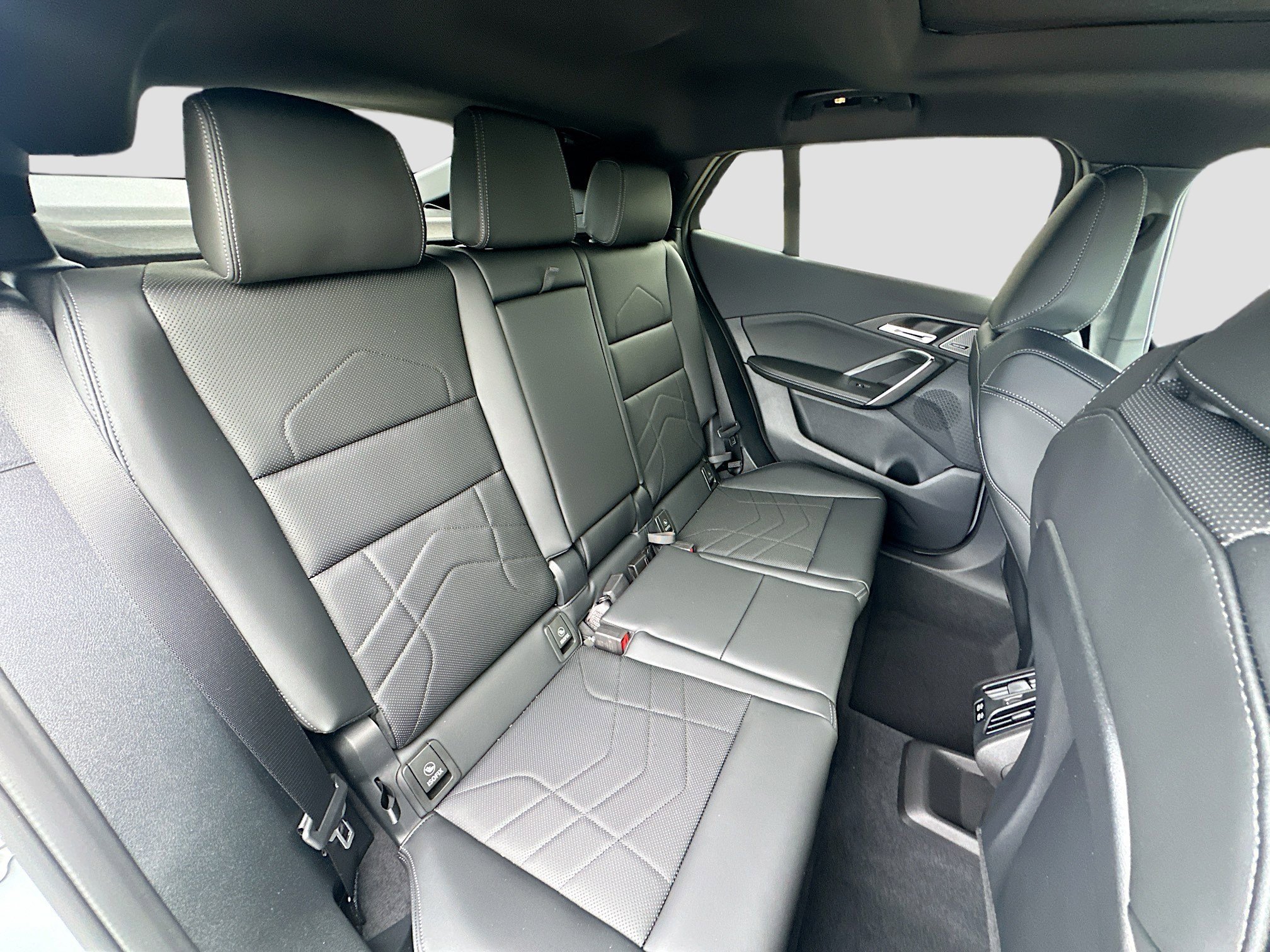 New 2026 Brooklyn Grey Metallic BMW xDrive28i image 21
