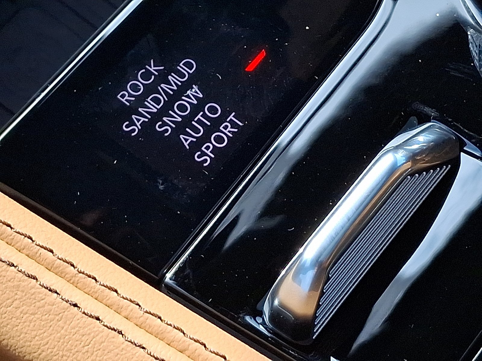 New 2027 High-Gloss Black Paint Jeep Summit 4x4 image 15