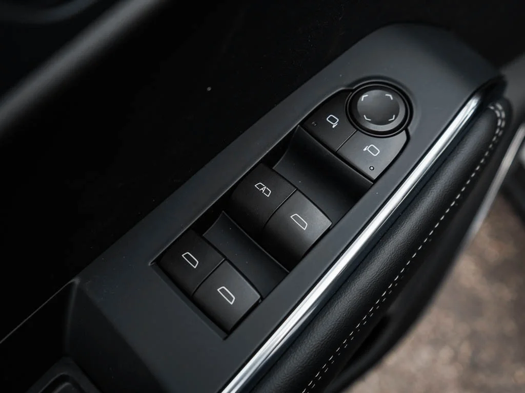 2026 GMC Acadia Elevation - Photo 17