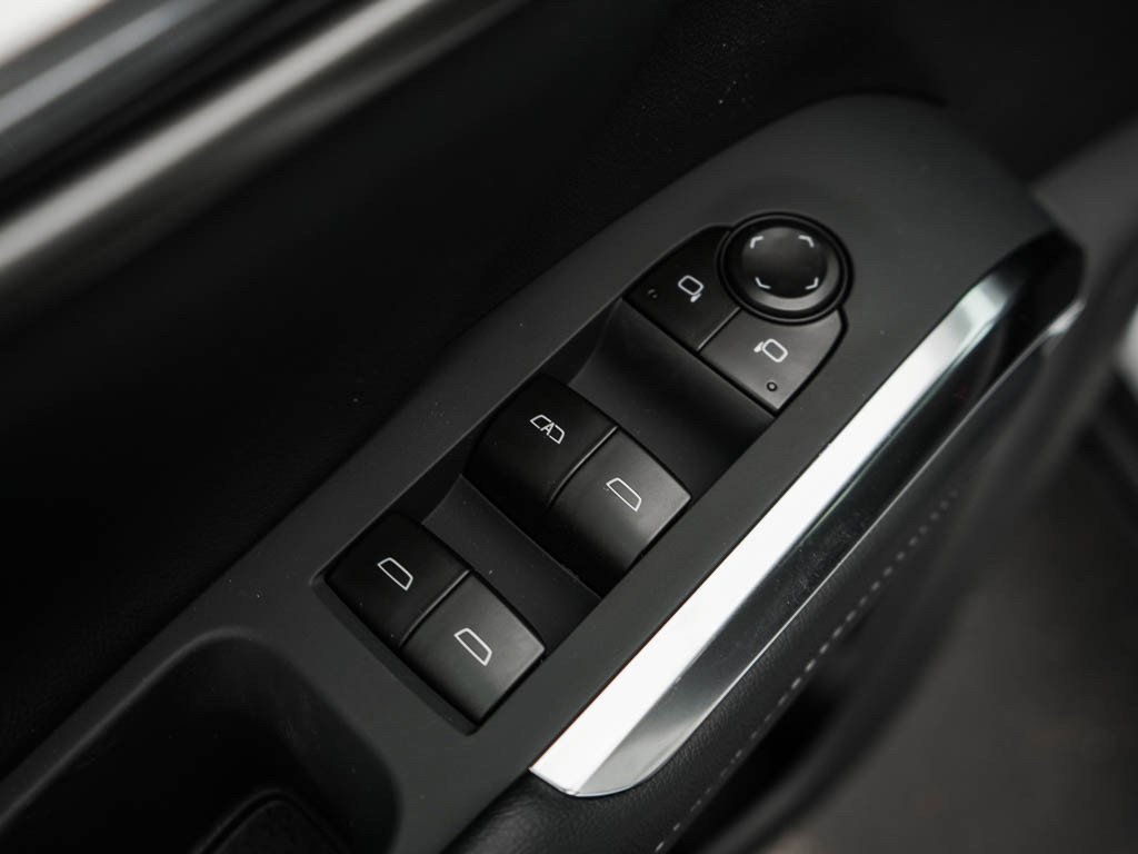 2026 Chevrolet Traverse LT - Photo 17