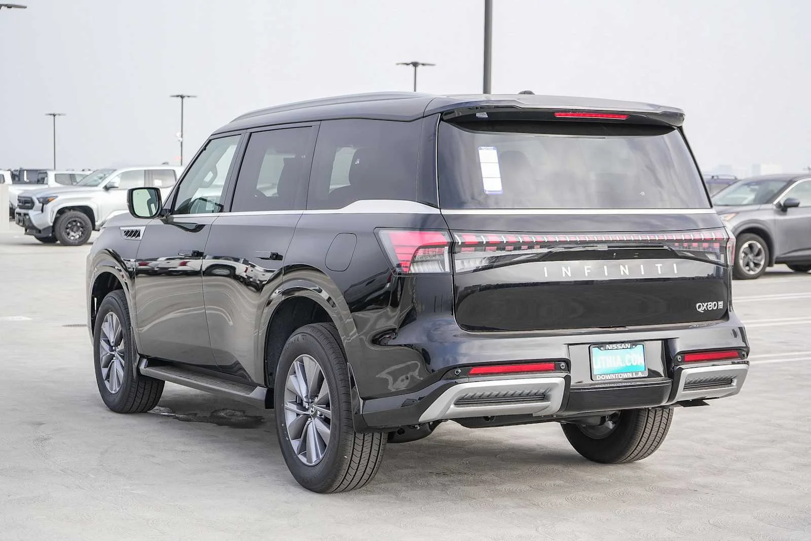 2026 INFINITI QX80 Pure - Photo 8