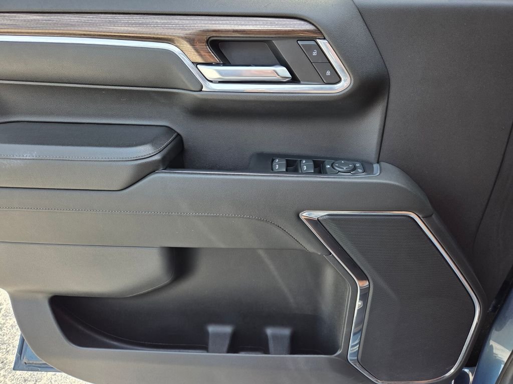 Used 2024 Blue Chevrolet LT image 22