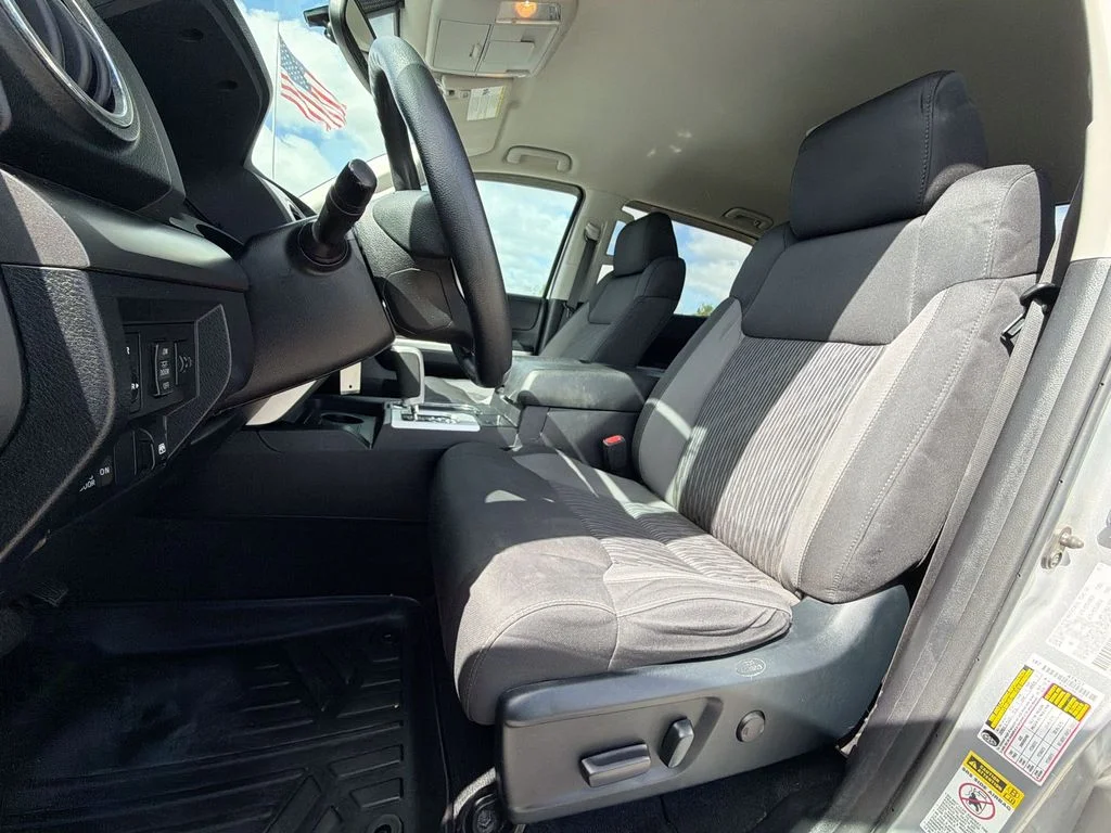 2016 Toyota Tundra SR5 - Photo 24