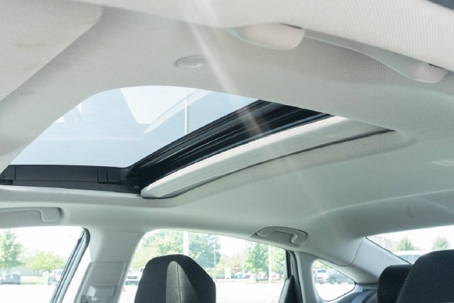 Used 2023 Gray Honda EX image 5