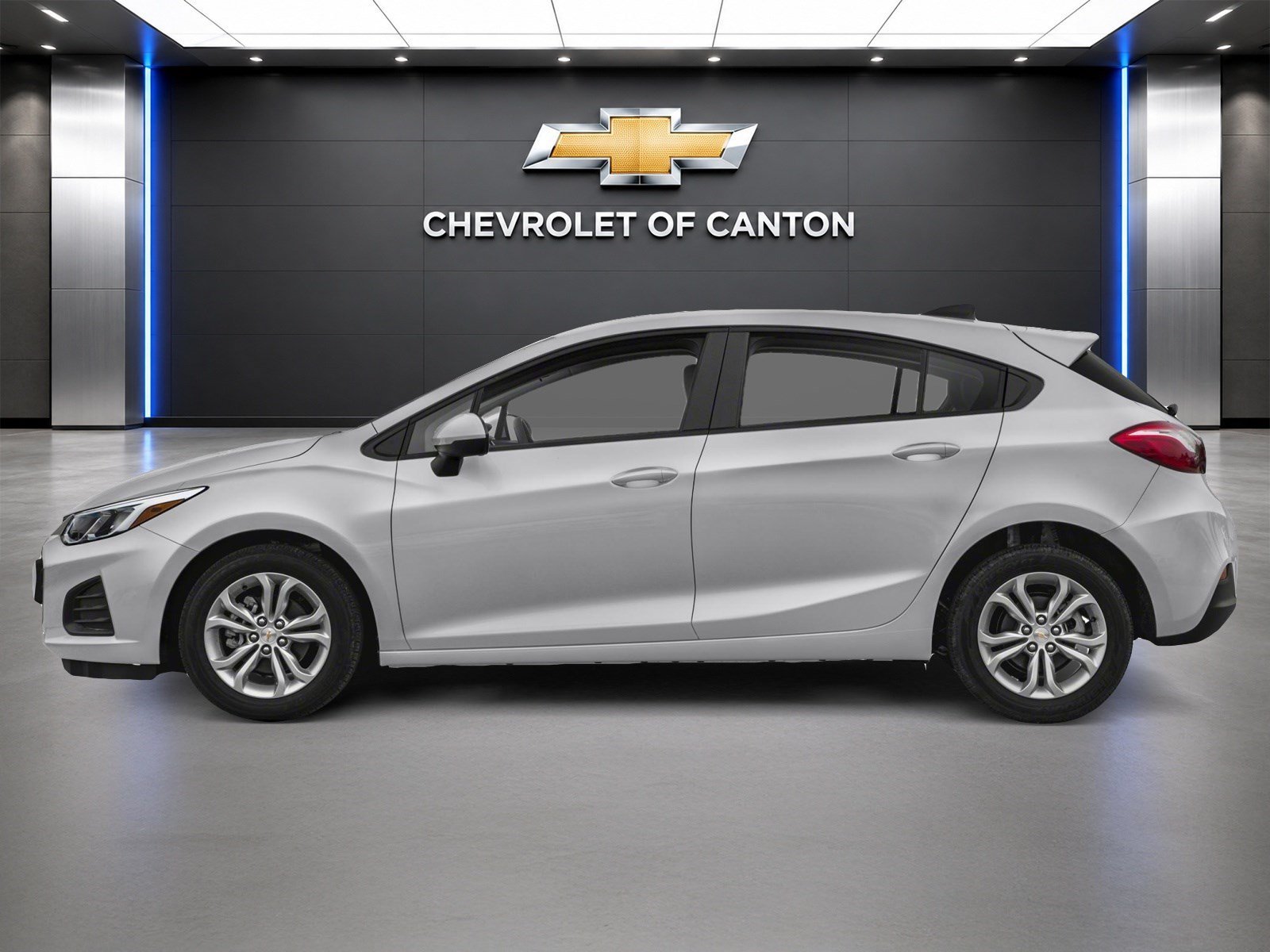 Used 2019 SILVER ICE METALLIC Chevrolet LS image 3