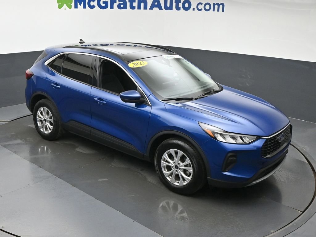 Used 2023 Blue Ford Active image 3