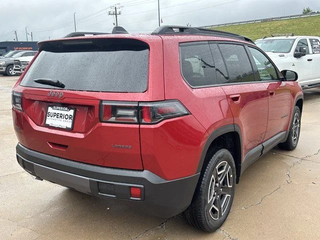 New 2026 Red Hot Pearl-Coat Exterior Paint Jeep Laredo image 3