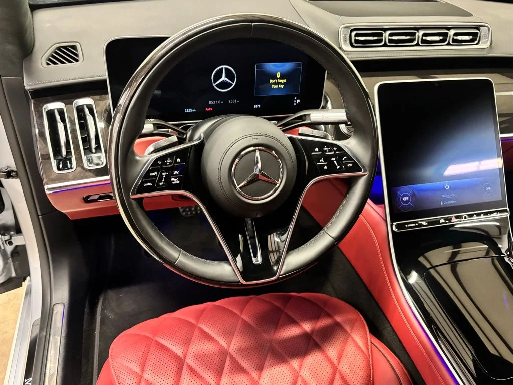 Used 2023 Silver Mercedes-Benz S 580 image 16