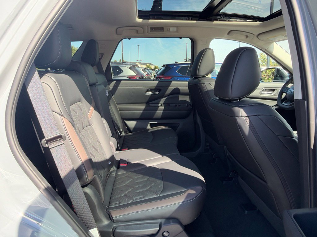 New 2026 Gray Nissan Platinum image 17
