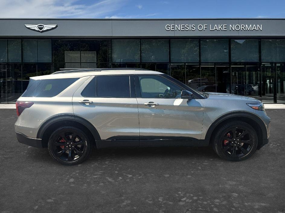 Used 2022 Silver Metallic Ford ST High Package image 4