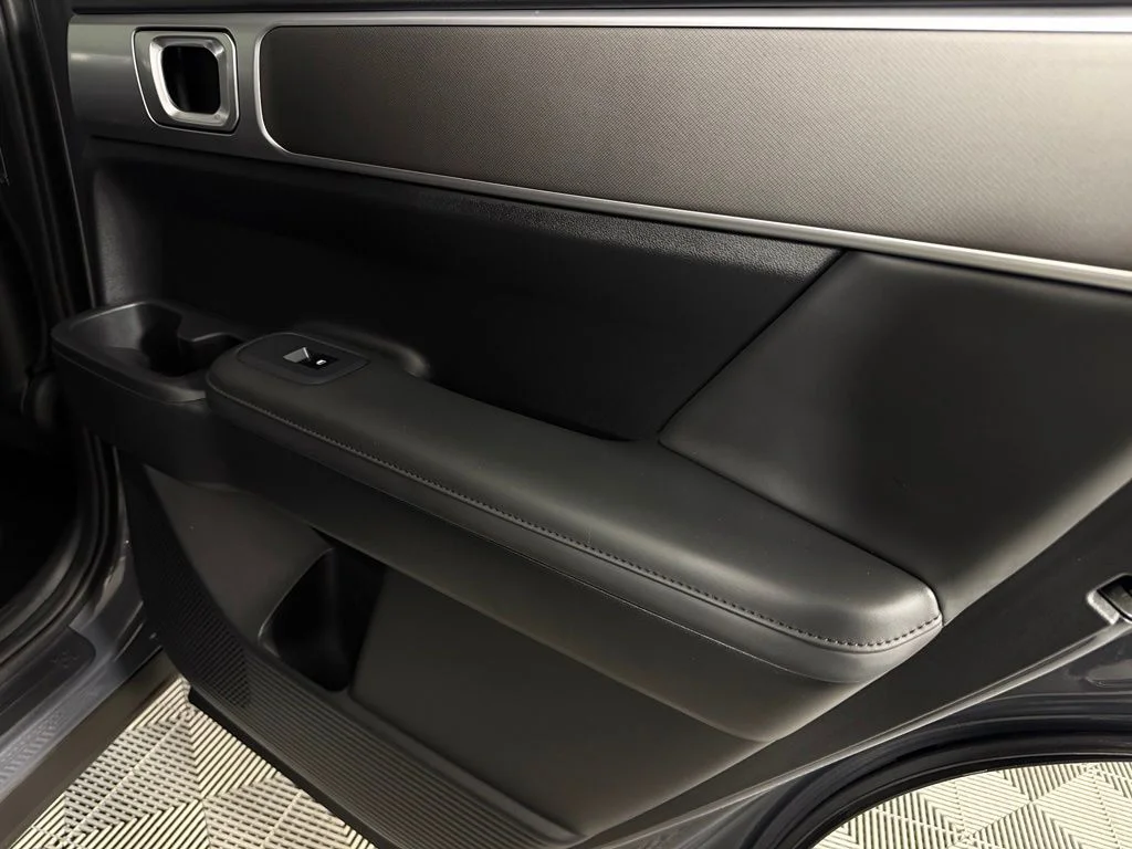 Used 2025 Gray Hyundai XRT image 32