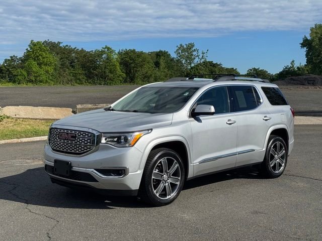 2017 GMC Acadia Denali AWD's photo