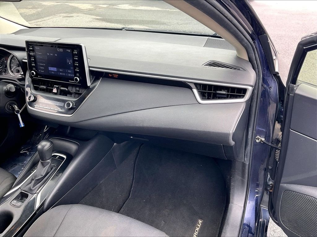 Used 2021 Blueprint Toyota LE image 12
