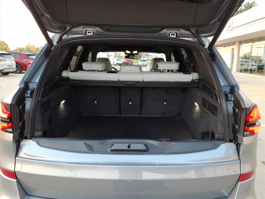 2026 BMW X5 40i - Photo 11