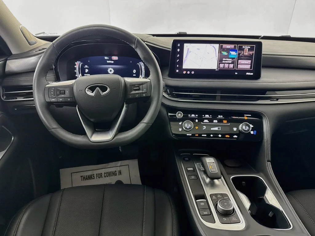 Certified Used 2027 Gray INFINITI LUXE image 31