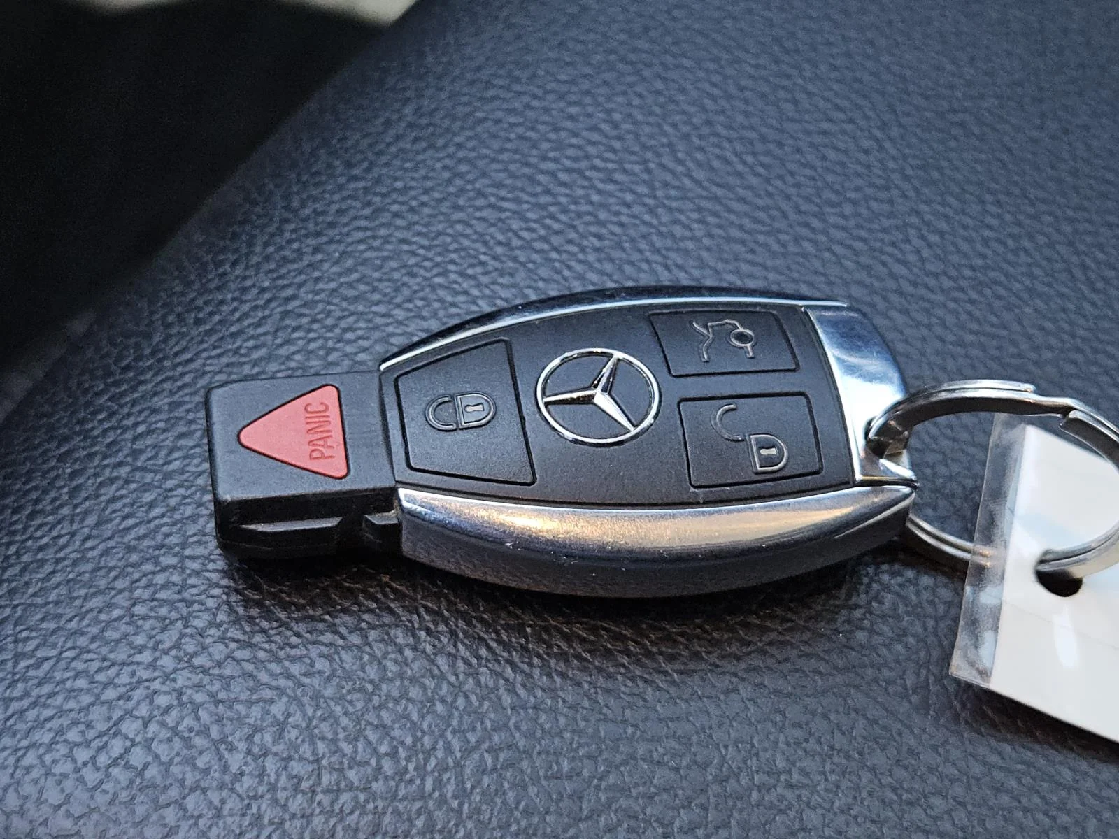 Used 2016 Cirrus White Mercedes-Benz CLA250 Coupe image 31