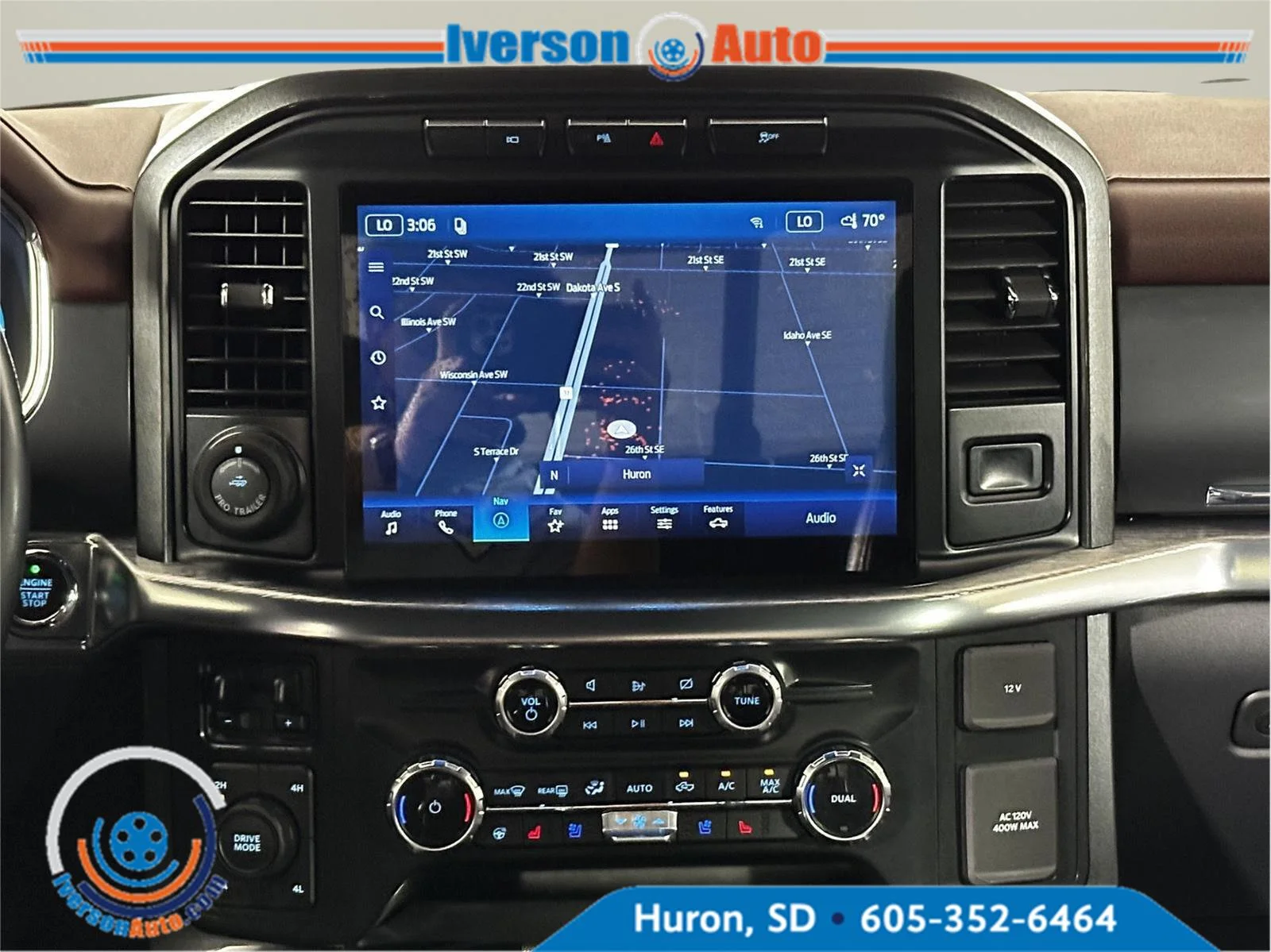 Used 2022 Space White Ford LARIAT image 26