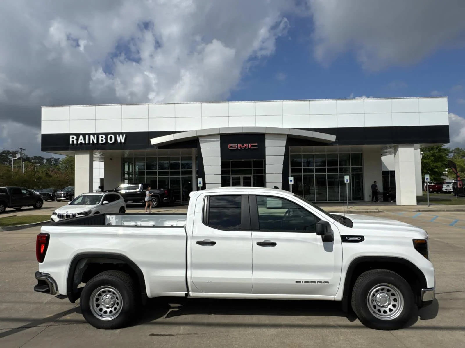 2026 GMC Sierra 2WD Double Cab Standard Box Pro's photo