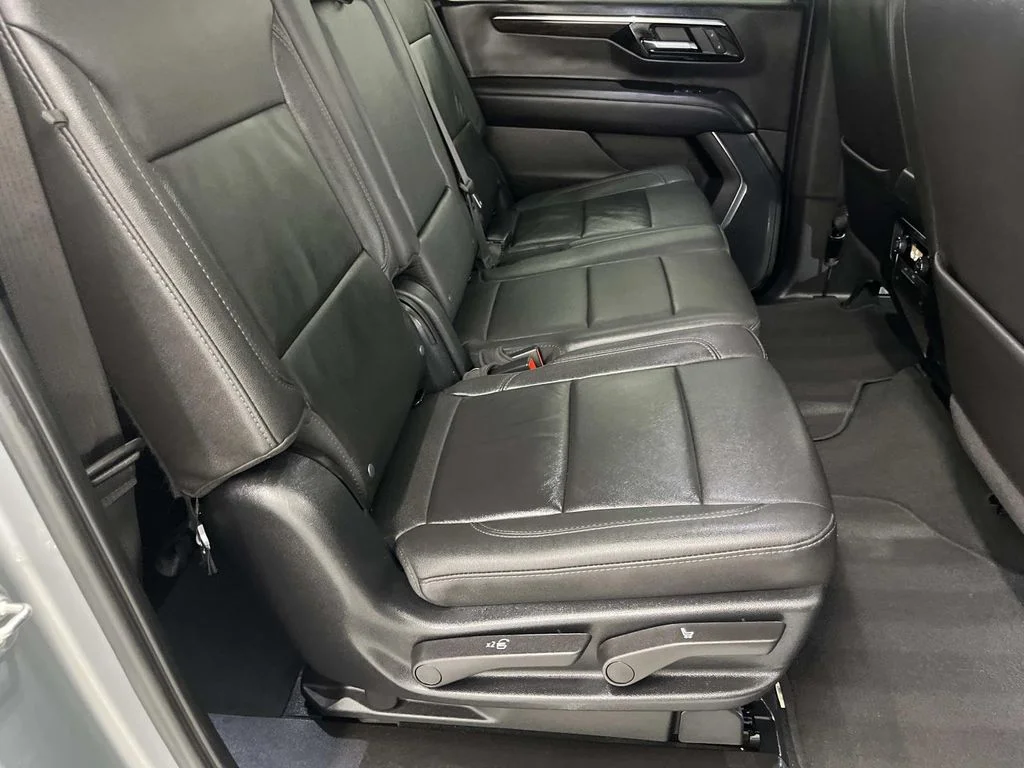 Used 2025 Sterling Gray Metallic Chevrolet Z71 image 28