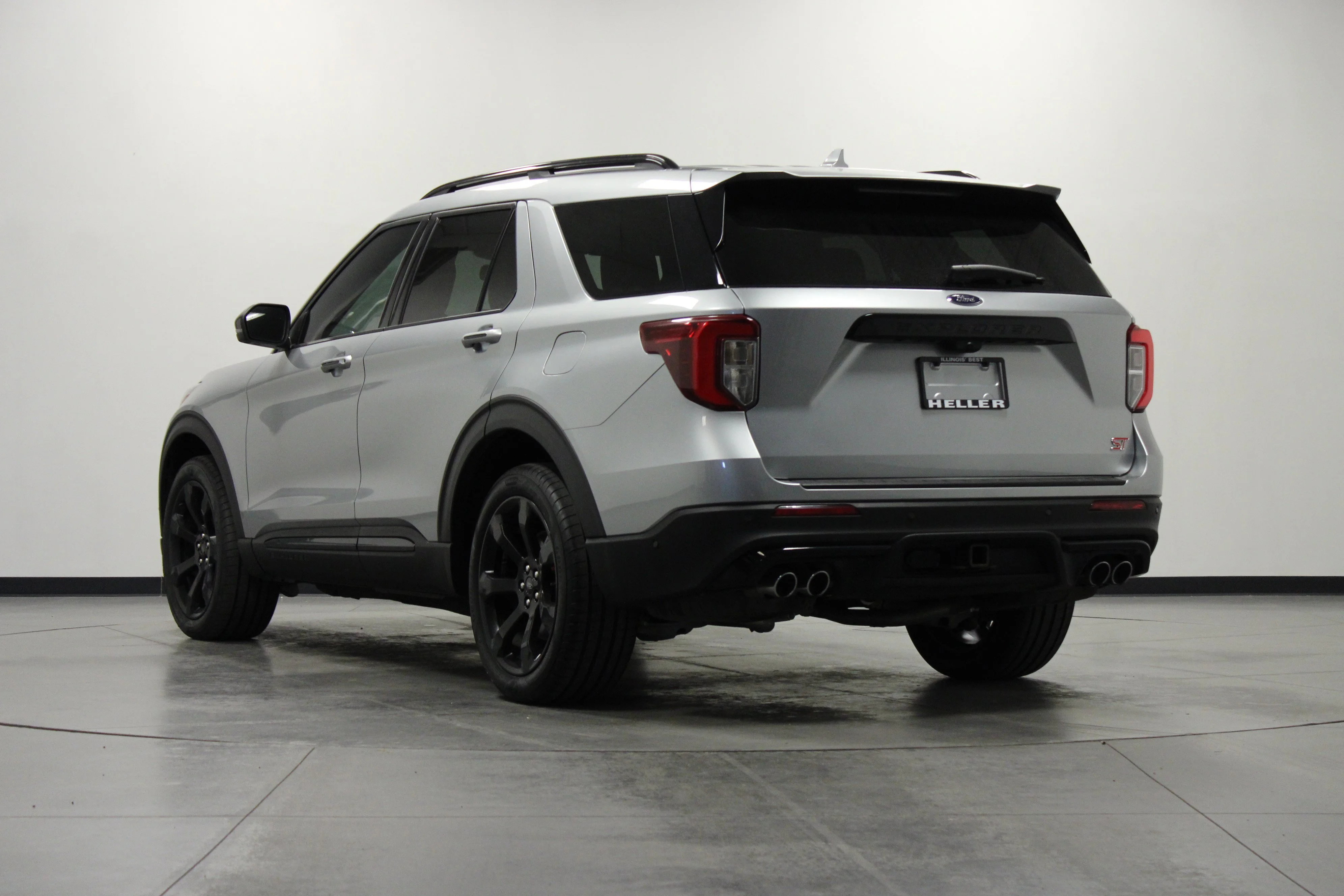 Used 2020 Silver Metallic Ford ST image 6