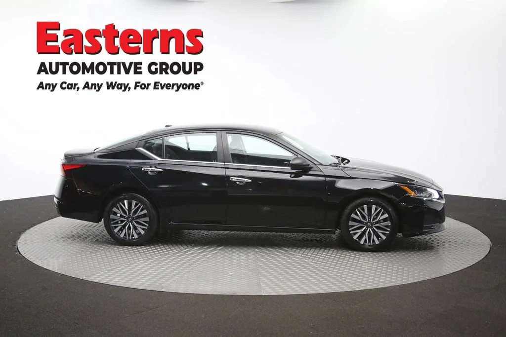 Used 2024 Black Nissan 2.5 SV image 45