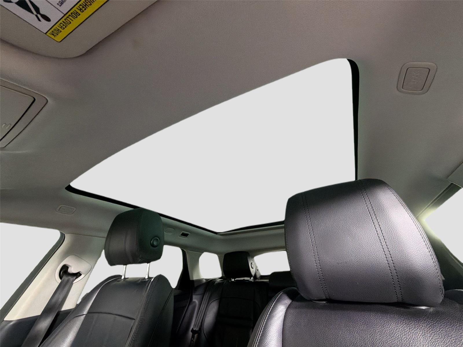 Used 2020 Silver Land Rover S image 21